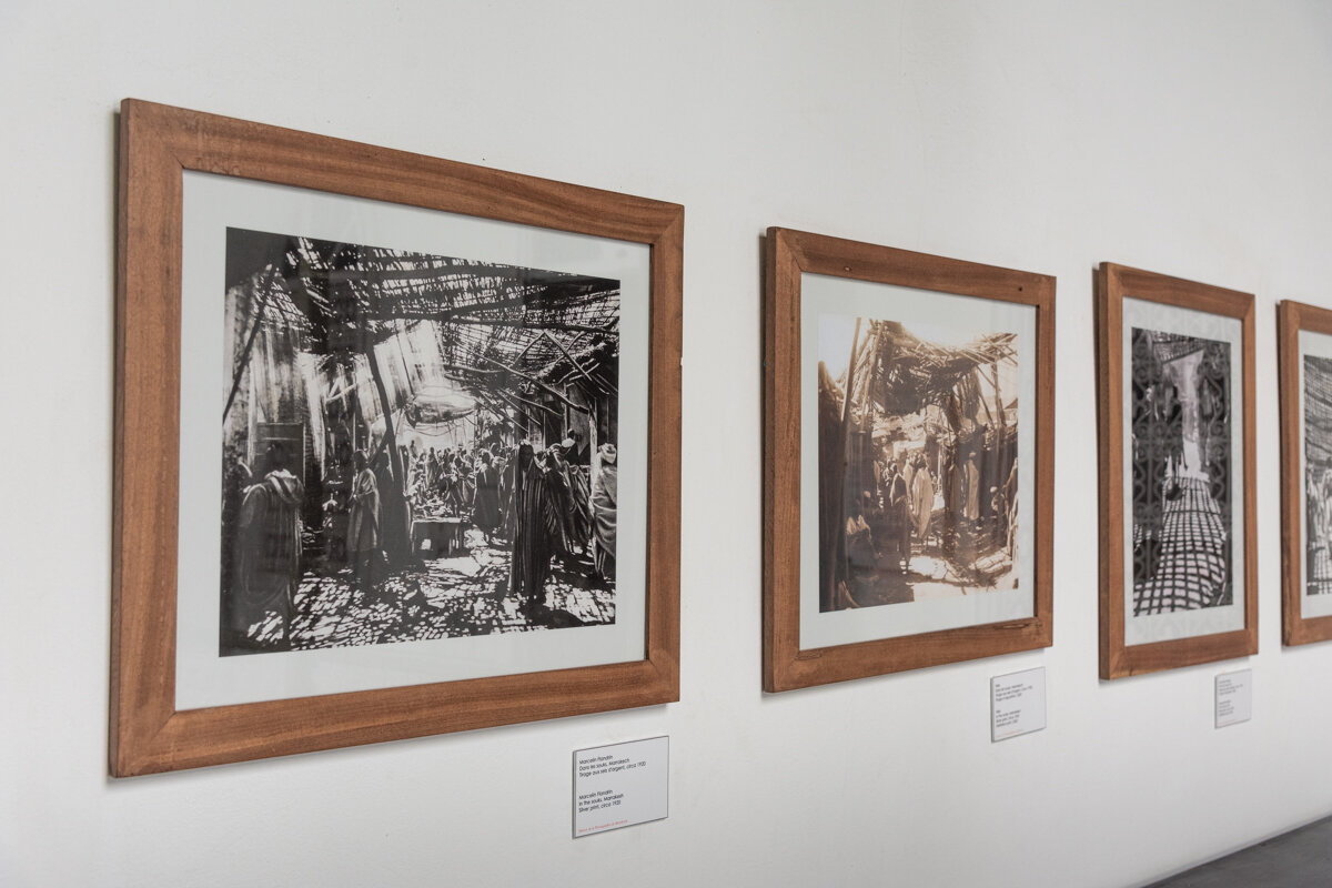 Photos d'une exposition dans la maison de la photographie de Marrakech