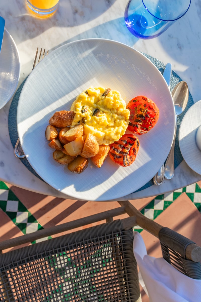 Assiette pour le petit déjeuner