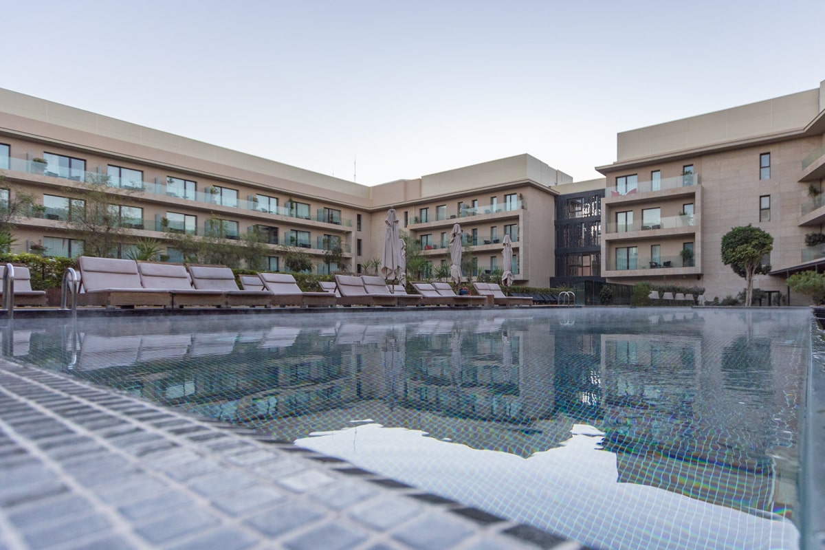 Piscine du Radisson Blu de Marrakech